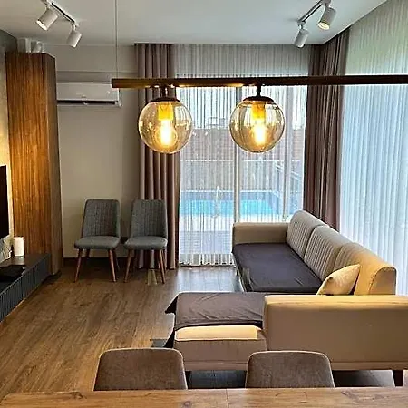 Triplex With Children's Pool, Garden, Sauna Hotel Serik